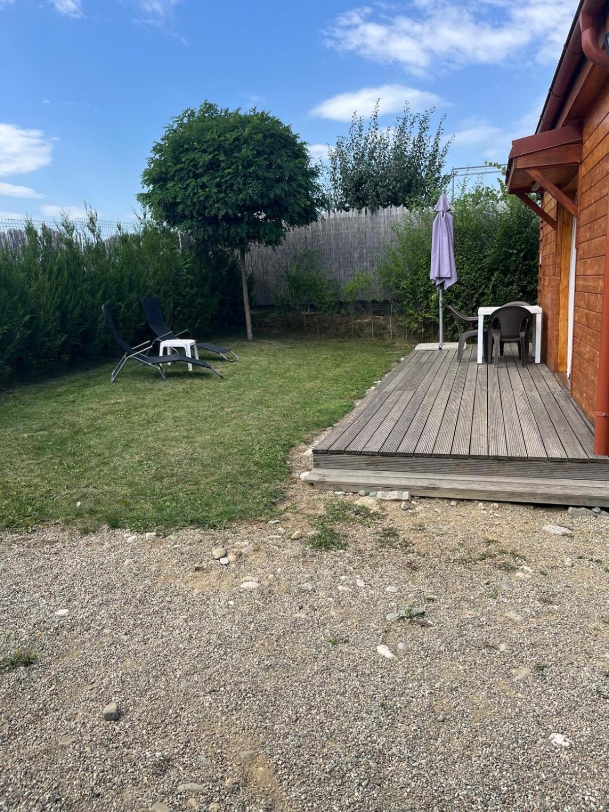 Casute La Munte Villa Risnov Exterior photo